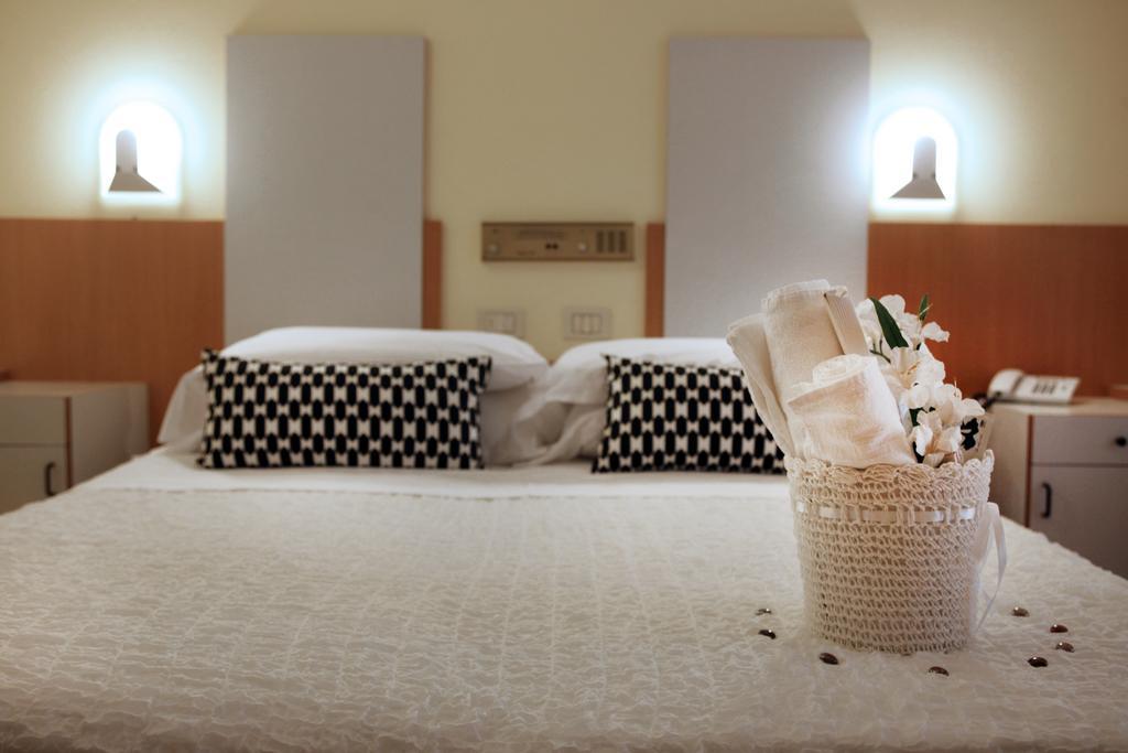 Hotel Bel Air Riccione Zimmer foto